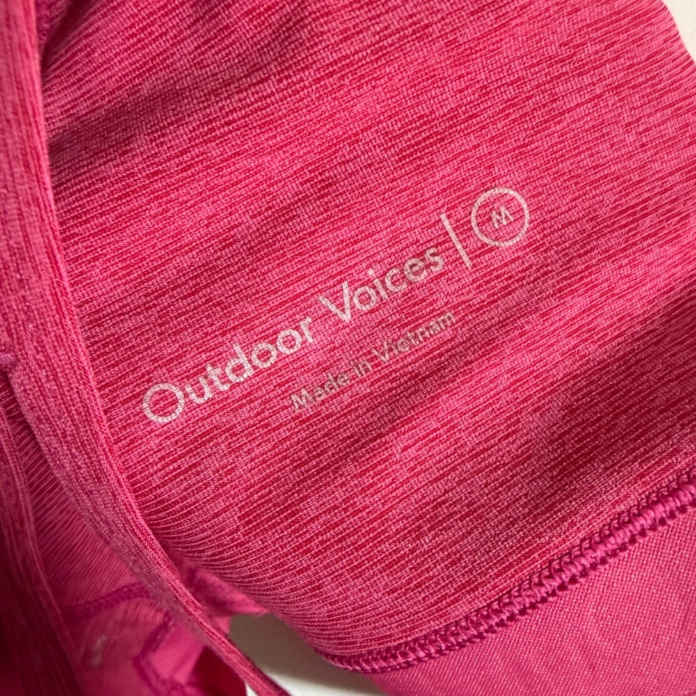 Outdoor Voices Pink Racerback Athletic Sports Bra size Medium EUC - Picture 4 of 4